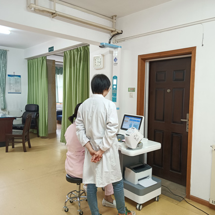 加強醫養結合，湖北武漢市茶港醫務室裝機SH-T16健康小屋一體機
